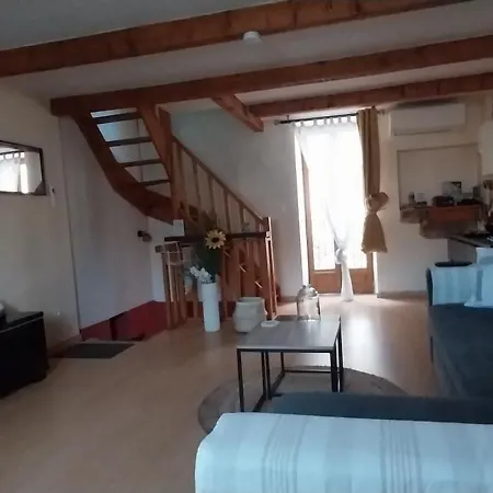 A L'escale Passa Pais *